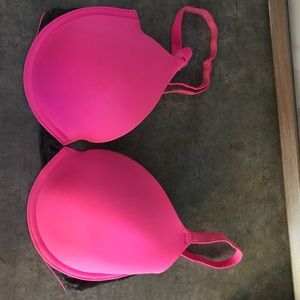 Wear everywhere bra PINK